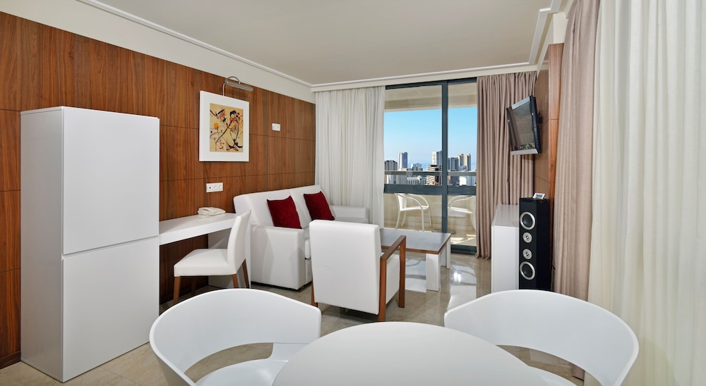 Melia Benidorm — Hotel rooms in Benidorm, Valencian Community