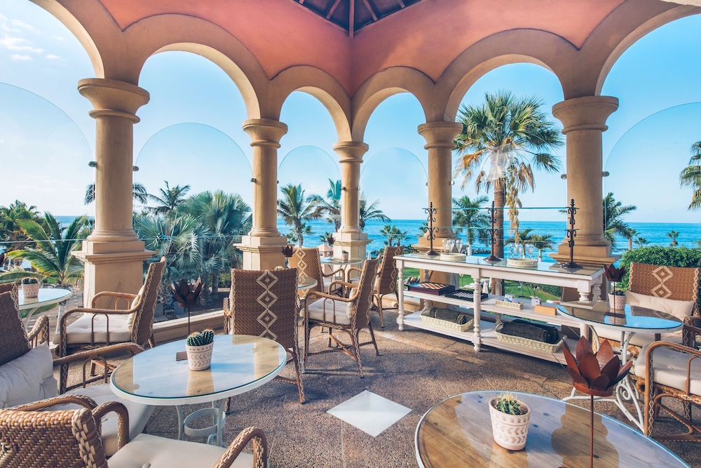 JOIA El Mirador by Iberostar -Adults Only — Restaurant & bars in Costa Adeje, Canary Islands