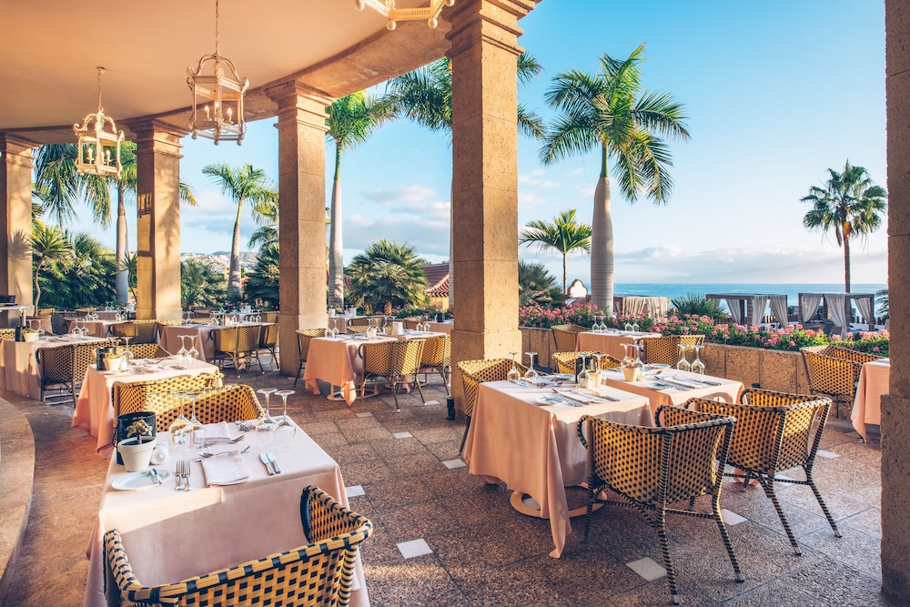 JOIA El Mirador by Iberostar -Adults Only — Restaurant & bars in Costa Adeje, Canary Islands