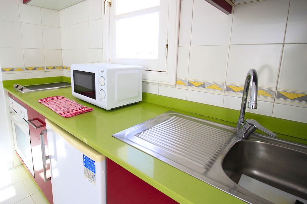 CORONA MAR APARTMENTS - SELECT ADULTS (+16) — Hotel rooms in Puerto del Carmen, Canary Islands