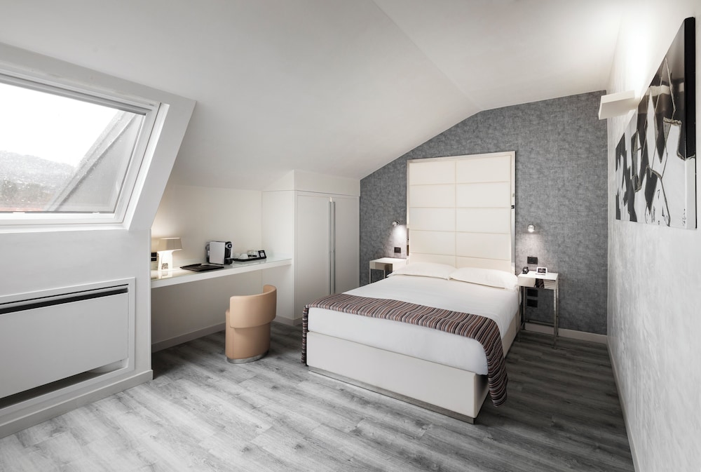 LHP Hotel Montecatini Palace & SPA — Hotel rooms in Montecatini Terme, Tuscany