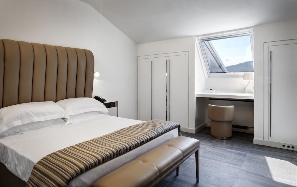 LHP Hotel Montecatini Palace & SPA — Hotel rooms in Montecatini Terme, Tuscany