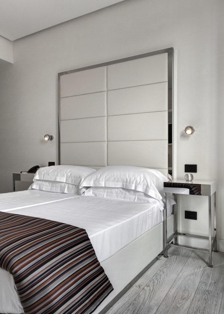 LHP Hotel Montecatini Palace & SPA — Hotel rooms in Montecatini Terme, Tuscany