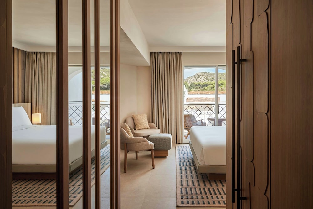 W Sardinia - Poltu Quatu — Hotel rooms in Arzachena, Sardinia