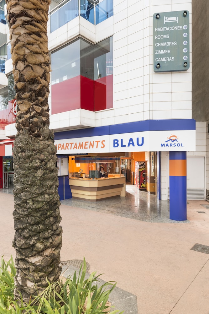 Apartaments Blau — Hotel building in Lloret de Mar, Catalonia