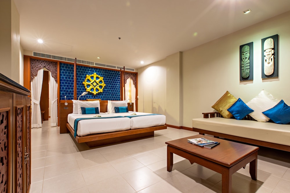 Rawai Palm Beach Resort — Hotel rooms in Rawai, Phuket Province