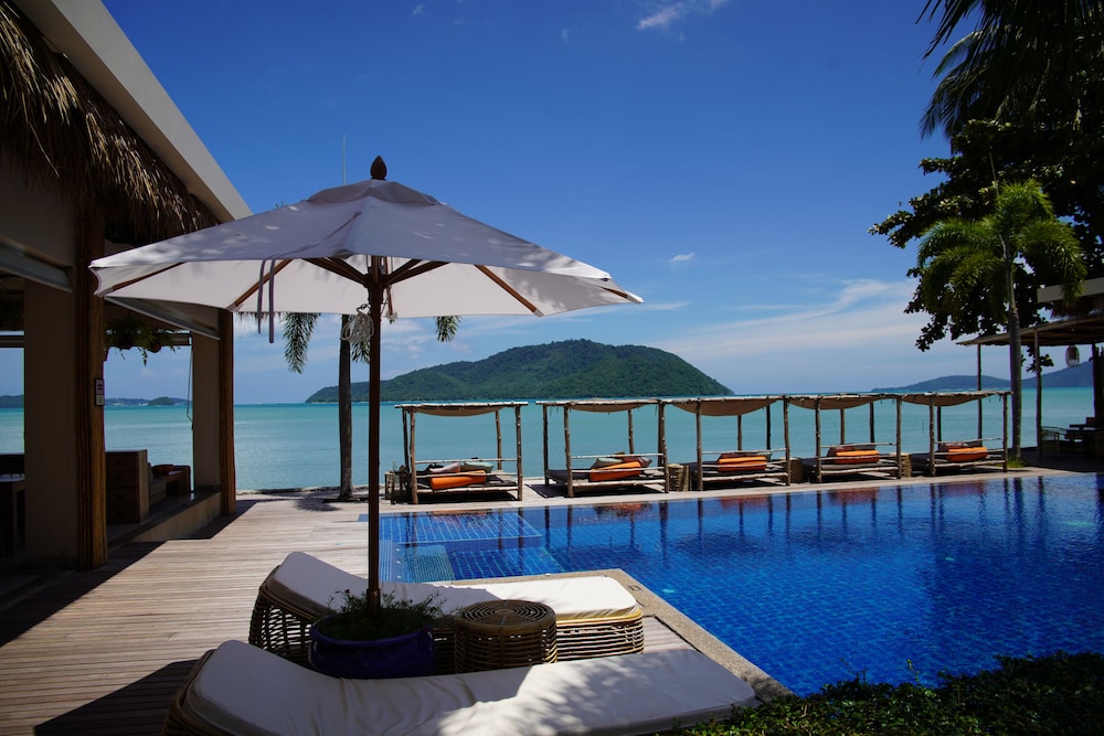 Selina Serenity Rawai Phuket — Swimming pool in Rawai, Phuket Province