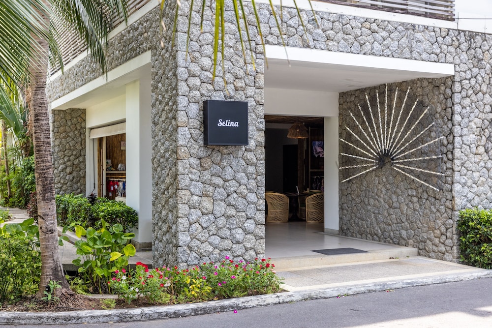 Selina Serenity Rawai Phuket — Hotel building in Rawai, Phuket Province