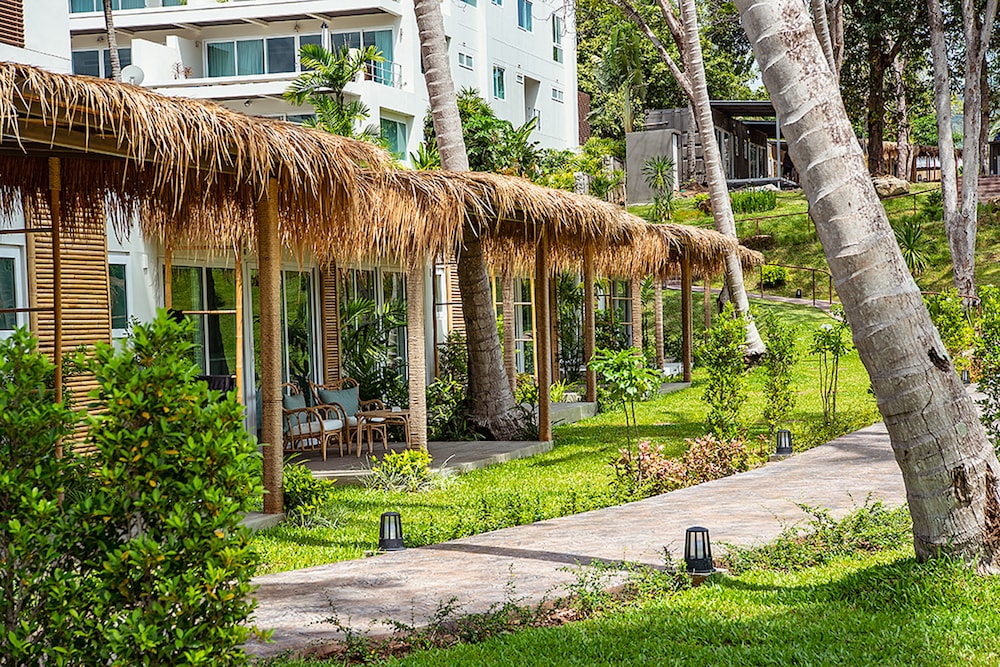 Selina Serenity Rawai Phuket — Hotel building in Rawai, Phuket Province