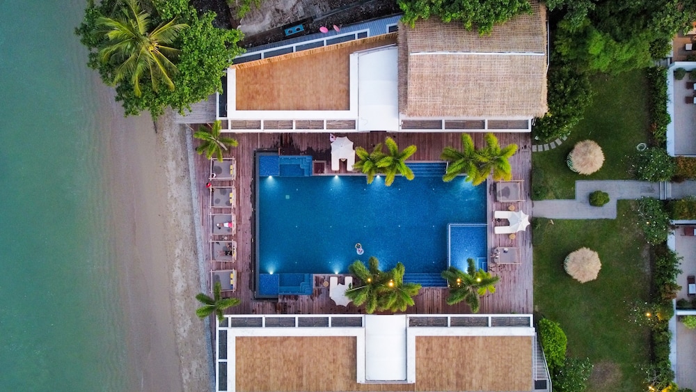 Selina Serenity Rawai Phuket — Swimming pool in Rawai, Phuket Province