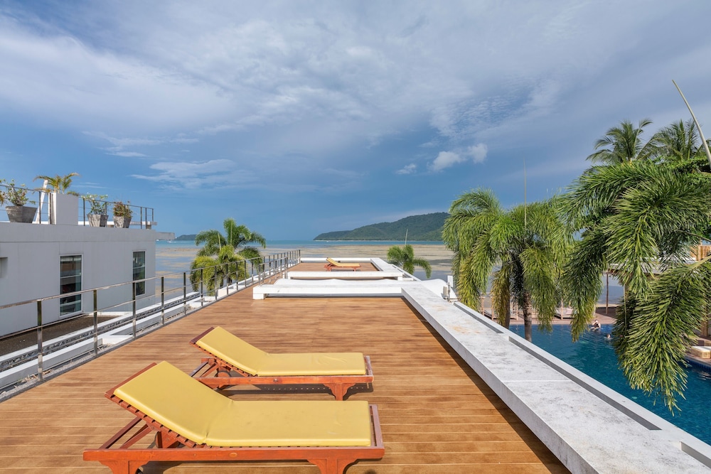 Selina Serenity Rawai Phuket — Hotel building in Rawai, Phuket Province