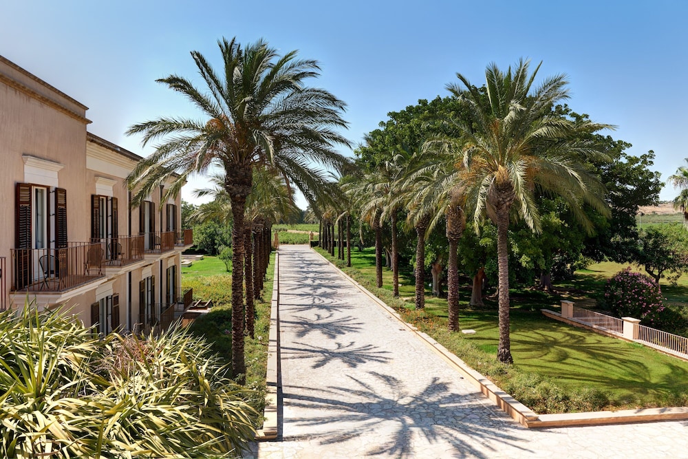 Almar Giardino di Costanza Mazara del Vallo Resort & Spa — Hotel building in Mazara del Vallo, Sicily