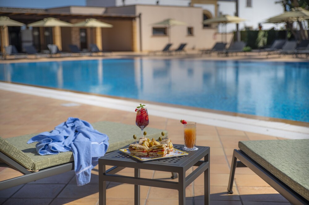 Almar Giardino di Costanza Mazara del Vallo Resort & Spa — Swimming pool in Mazara del Vallo, Sicily