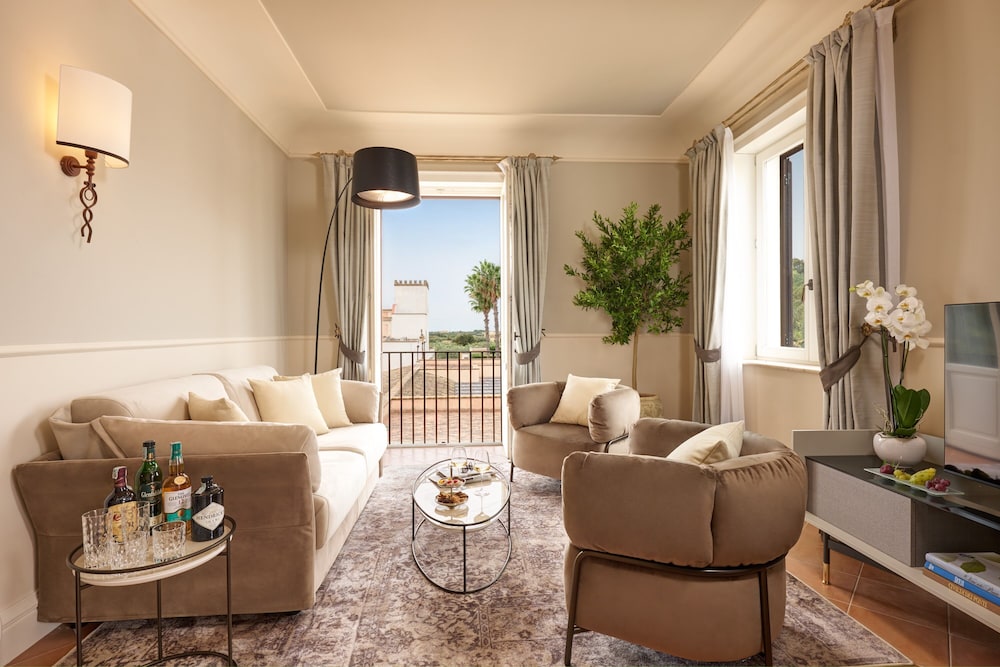 Almar Giardino di Costanza Mazara del Vallo Resort & Spa — Hotel rooms in Mazara del Vallo, Sicily