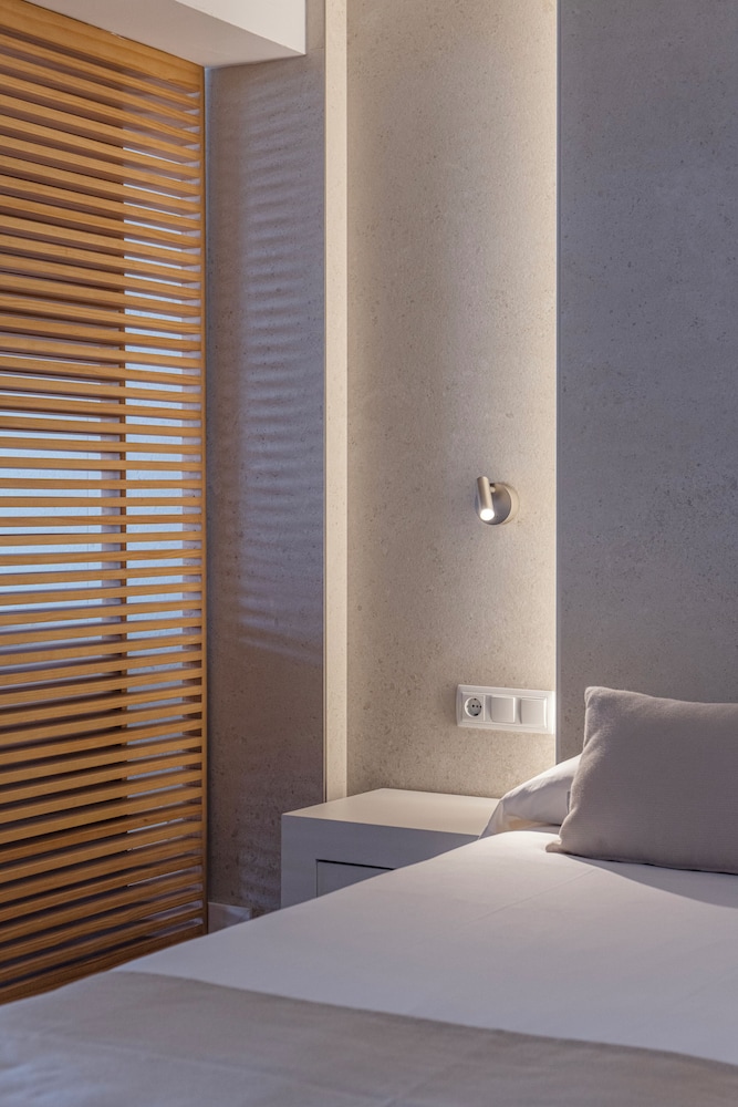 Hotel Bordoy Cosmopolitan — Hotel rooms in Playa de Palma, Balearic Islands