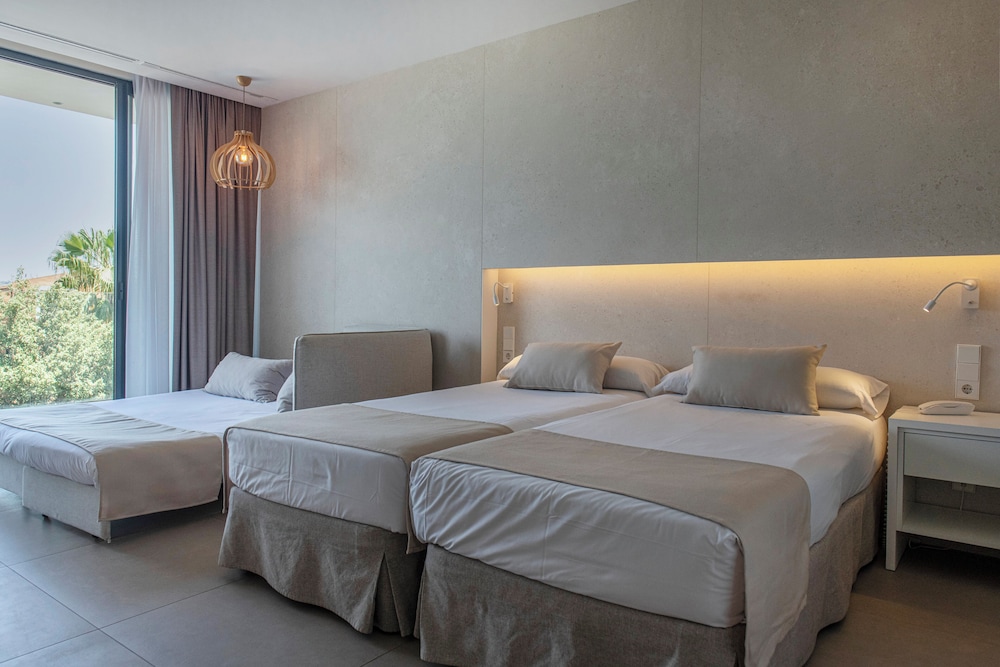 Hotel Bordoy Cosmopolitan — Hotel rooms in Playa de Palma, Balearic Islands