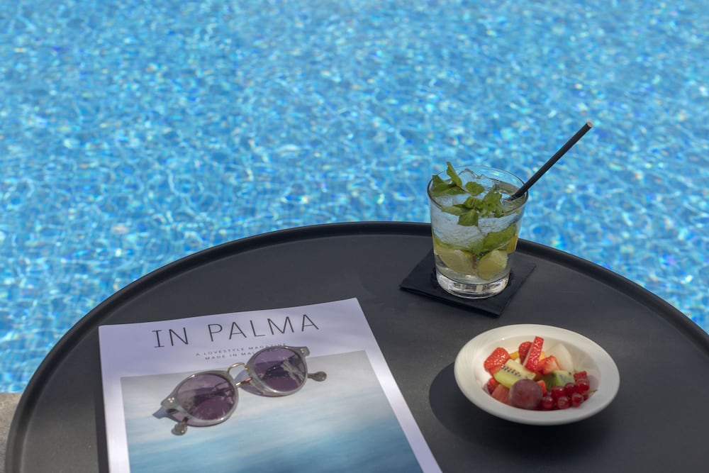 Hotel Bordoy Cosmopolitan — Swimming pool in Playa de Palma, Balearic Islands