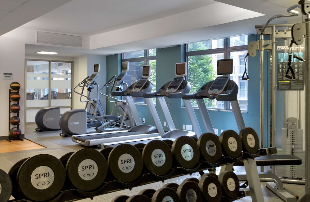 Hilton Garden Inn Washington DC/U.S. Capitol — Sports & recreation in Washington, District of Columbia