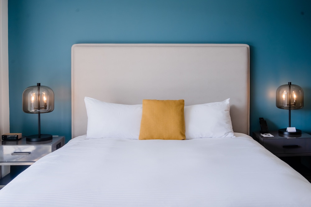 Hotel Madera — Hotel rooms in Washington, District of Columbia