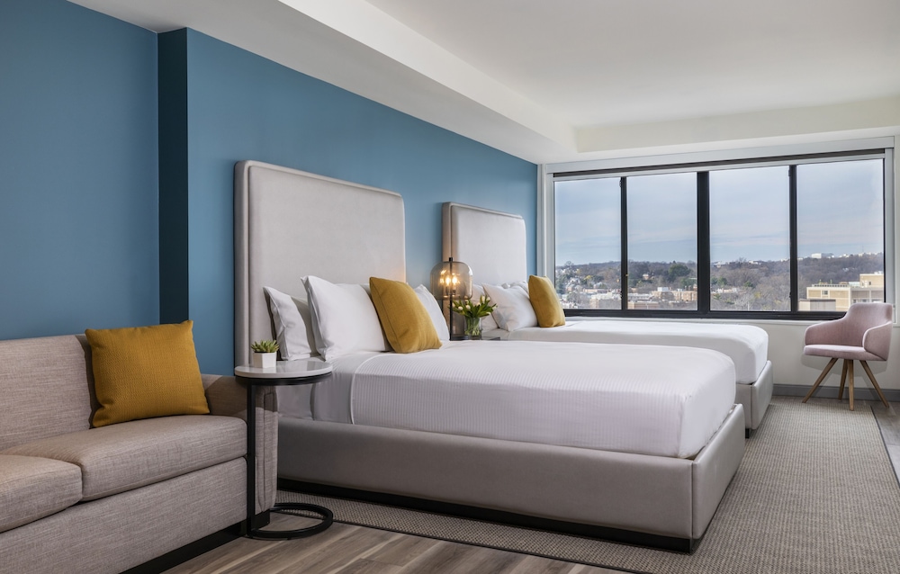 Hotel Madera — Hotel rooms in Washington, District of Columbia
