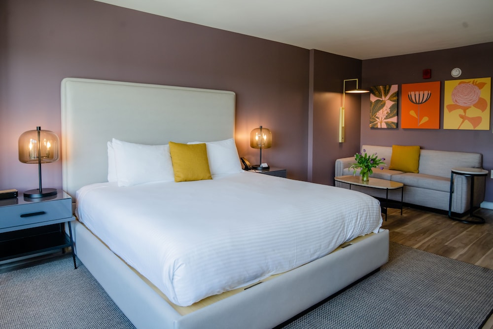 Hotel Madera — Hotel rooms in Washington, District of Columbia