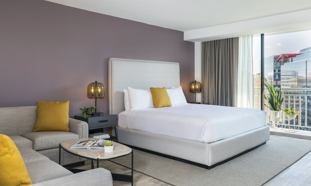 Hotel Madera — Hotel rooms in Washington, District of Columbia