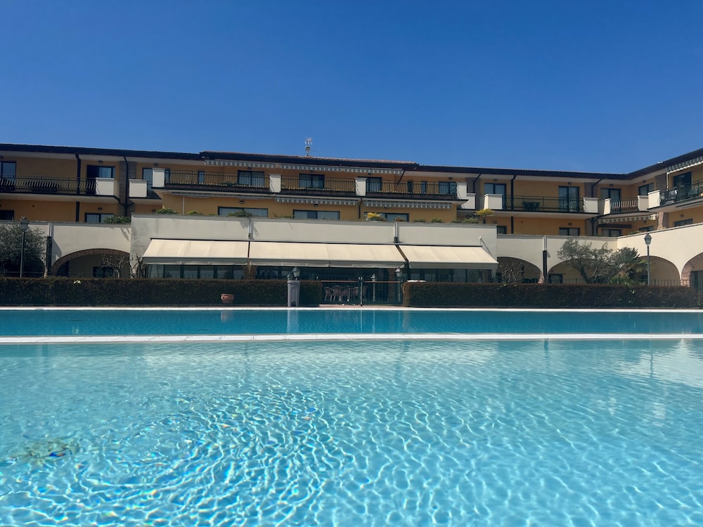 Le Terrazze Sul Lago Residence & Hotel — Swimming pool in Padenghe sul Garda, Lombardy