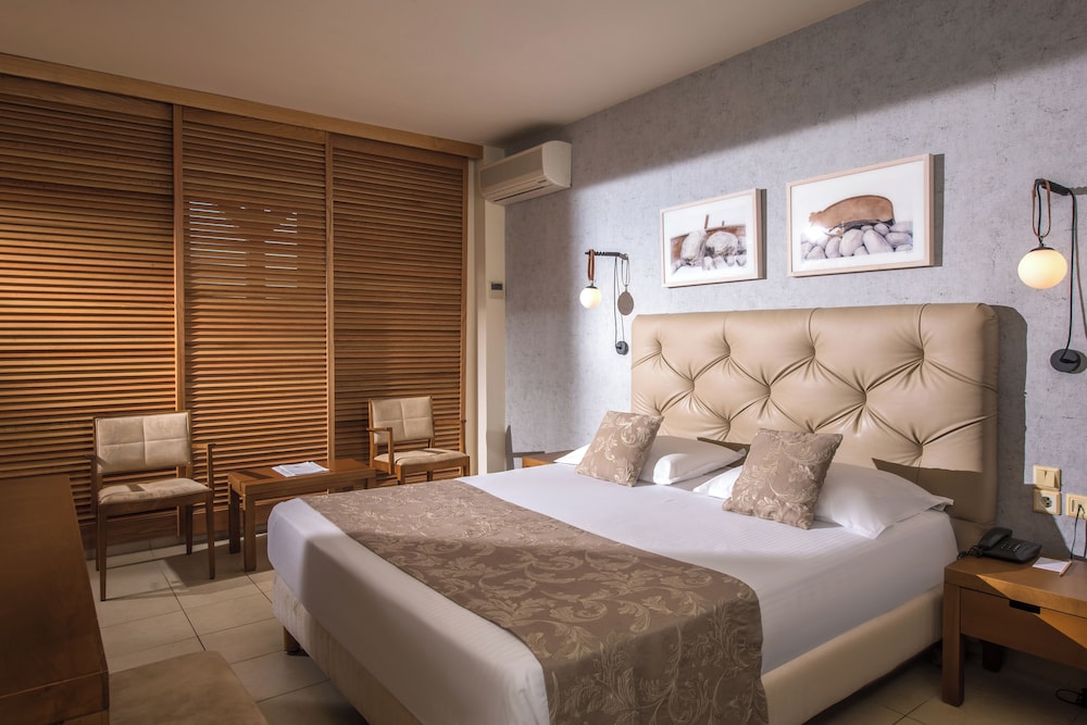 Bella Beach - All Inclusive — Hotel rooms in Hersonissos