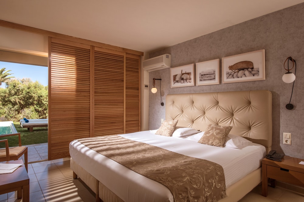 Bella Beach - All Inclusive — Hotel rooms in Hersonissos