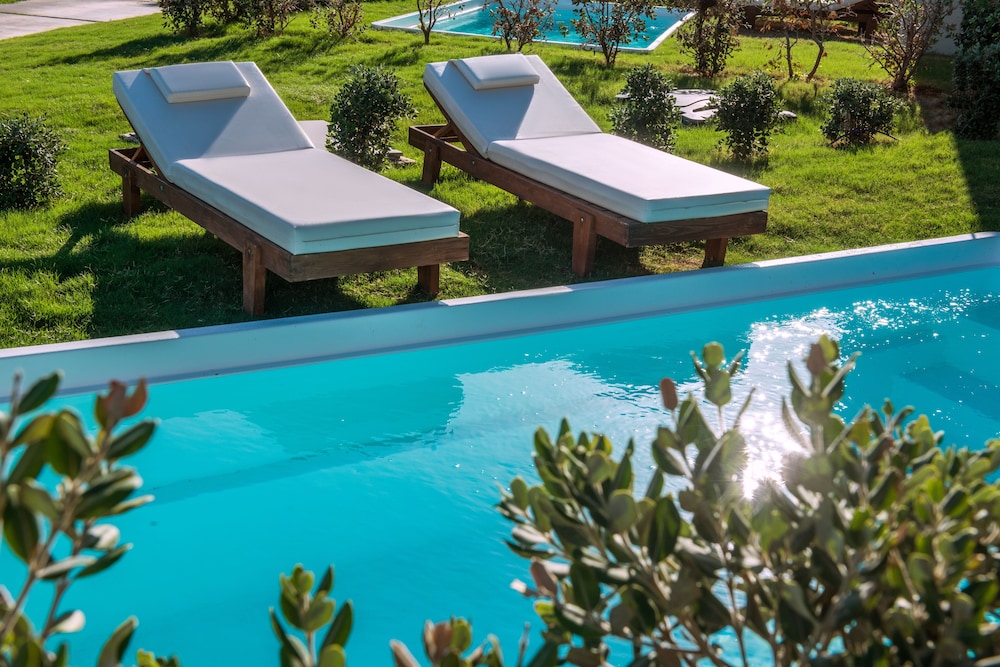 Bella Beach - All Inclusive — Swimming pool in Hersonissos