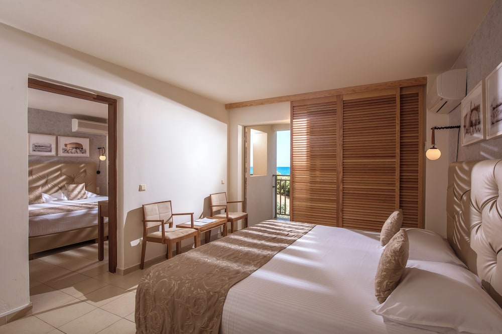 Bella Beach - All Inclusive — Hotel rooms in Hersonissos