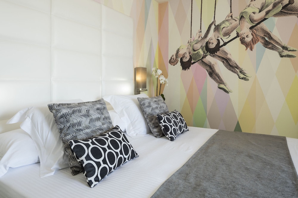 Ibiza Corso Hotel — Hotel rooms in Ibiza Town, Balearic Islands