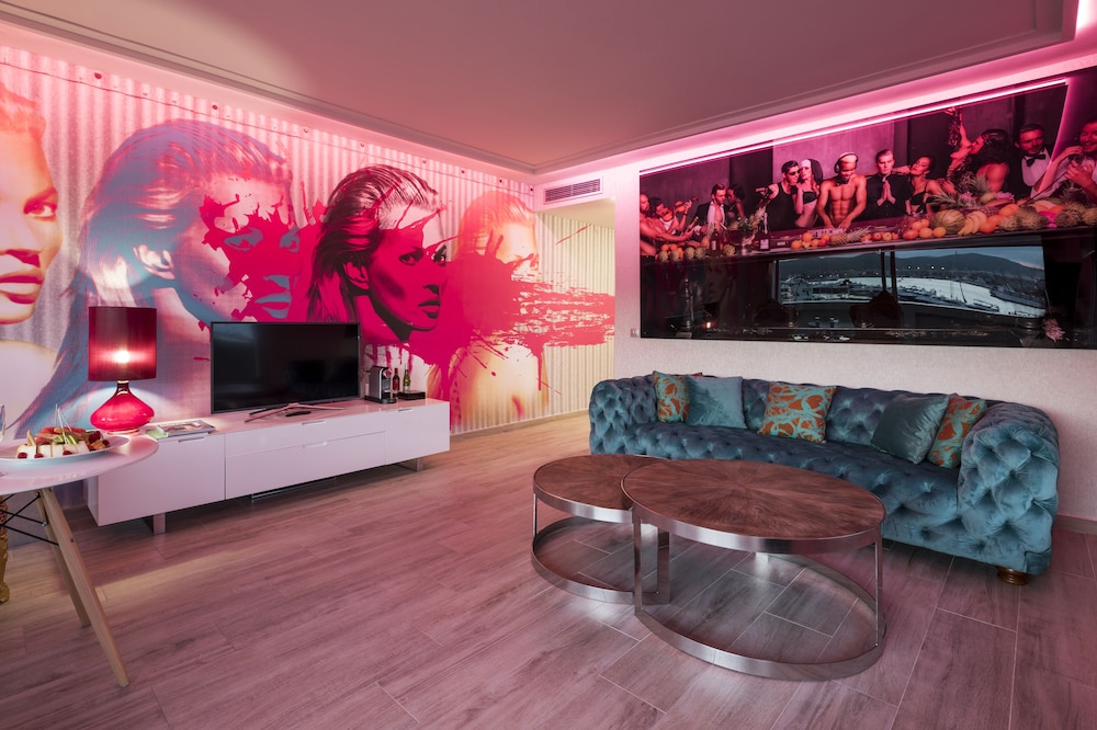 Ibiza Corso Hotel — Hotel rooms in Ibiza Town, Balearic Islands
