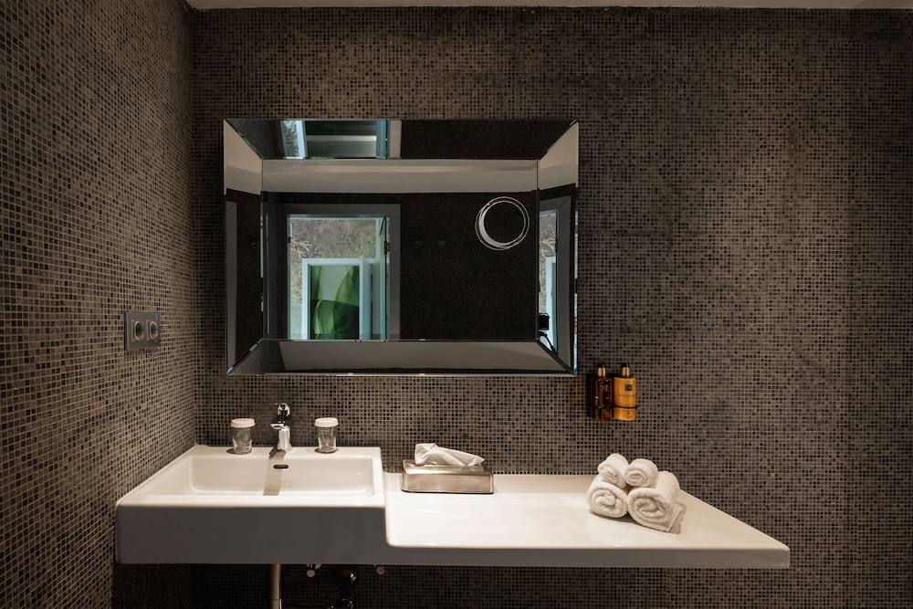 Ibiza Corso Hotel — Hotel rooms in Ibiza Town, Balearic Islands