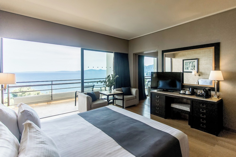 Corfu Holiday Palace Hotel — Hotel rooms in Corfu Town, Ionian Islands