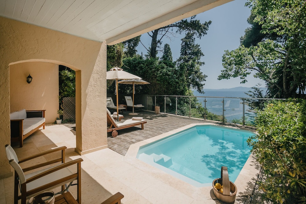 Corfu Holiday Palace Hotel — Swimming pool in Corfu Town, Ionian Islands