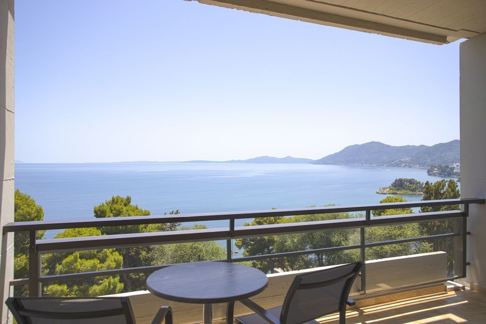 Corfu Holiday Palace Hotel — Hotel rooms in Corfu Town, Ionian Islands