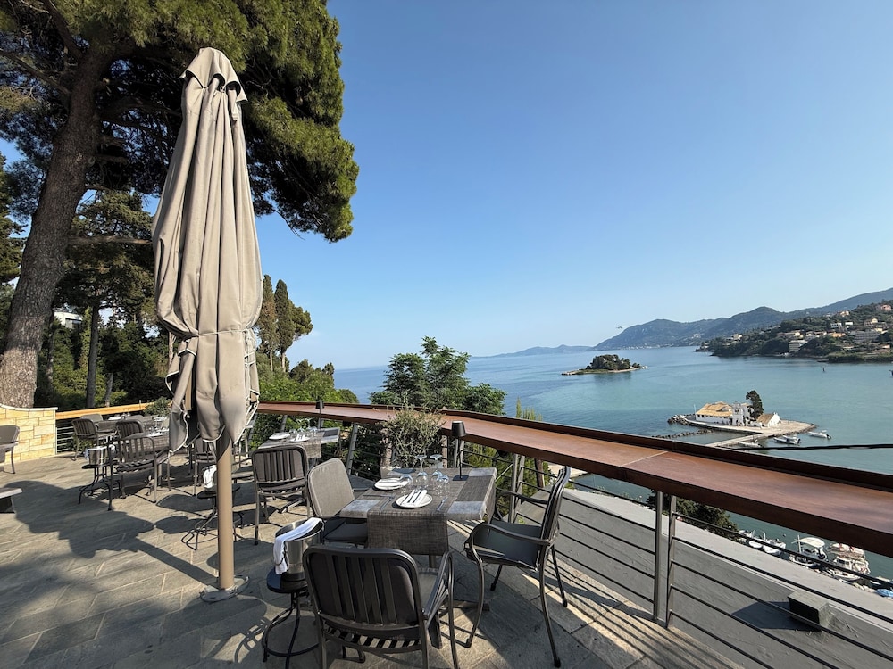 Corfu Holiday Palace Hotel — Restaurant & bars in Corfu Town, Ionian Islands