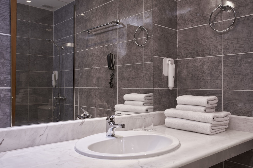 Sandy Beach Resort by Rizos Resorts - All inclusive — Hotel rooms in Lefkimmi (Corfu), Ionian Islands