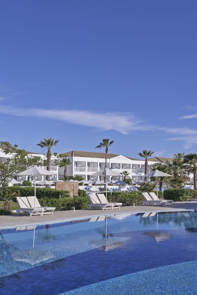 Sandy Beach Resort by Rizos Resorts - All inclusive — Hotel building in Lefkimmi (Corfu), Ionian Islands