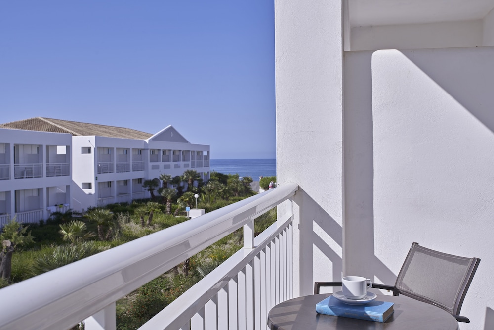 Sandy Beach Resort by Rizos Resorts - All inclusive — Hotel building in Lefkimmi (Corfu), Ionian Islands