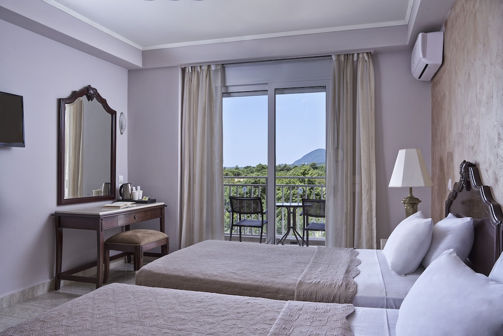 Sandy Beach Resort by Rizos Resorts - All inclusive — Hotel rooms in Lefkimmi (Corfu), Ionian Islands