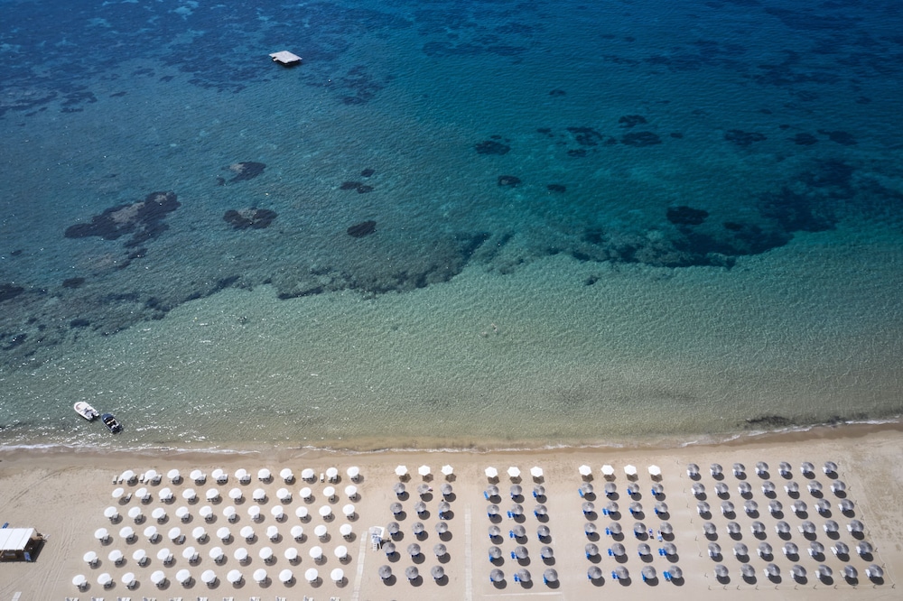 Sandy Beach Resort by Rizos Resorts - All inclusive — Beach in Lefkimmi (Corfu), Ionian Islands