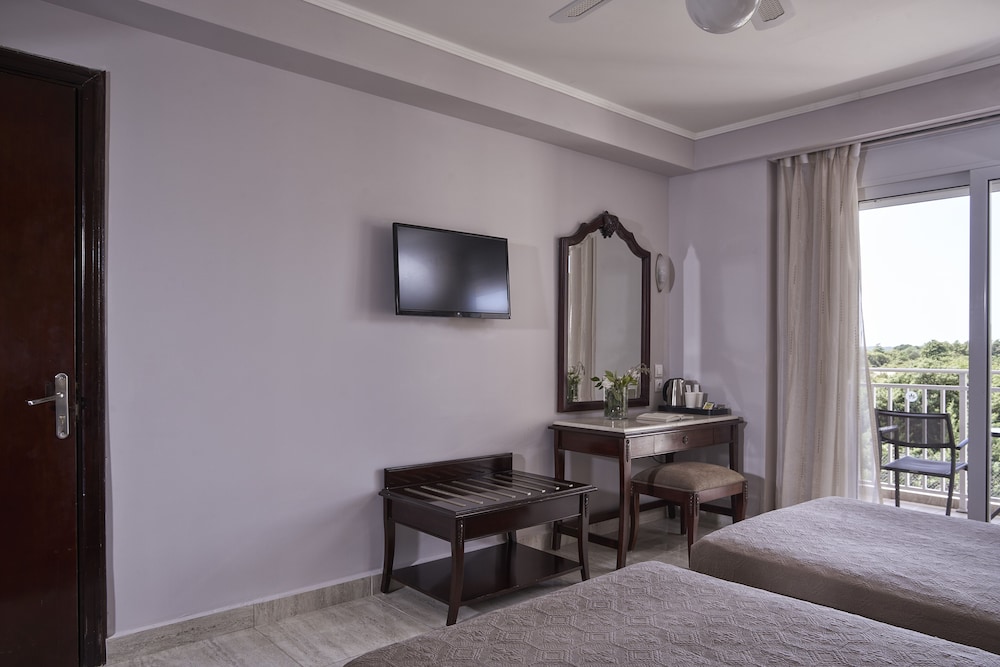 Sandy Beach Resort by Rizos Resorts - All inclusive — Hotel rooms in Lefkimmi (Corfu), Ionian Islands