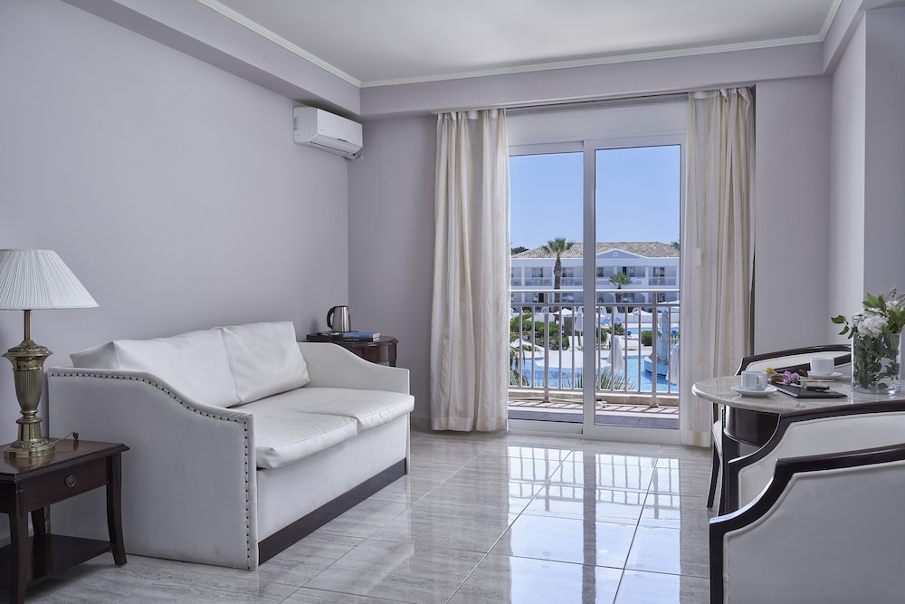 Sandy Beach Resort by Rizos Resorts - All inclusive — Hotel rooms in Lefkimmi (Corfu), Ionian Islands
