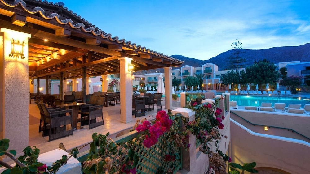 Silva Beach Hotel - zdjęcie 5