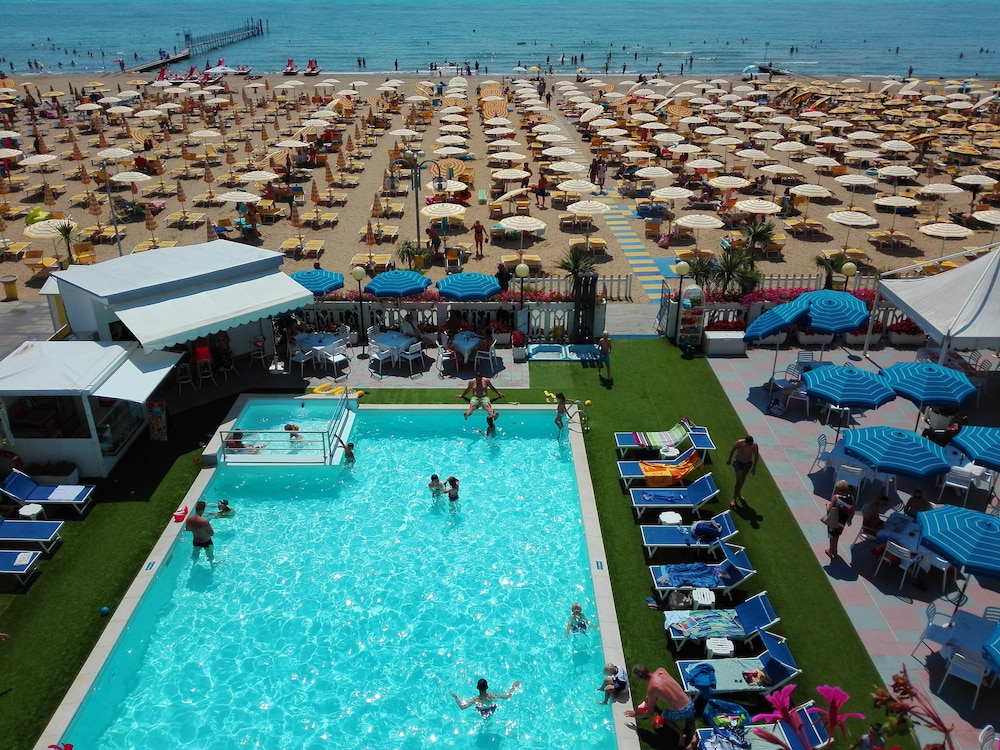 Hotel Marina — Beach in Jesolo, Veneto