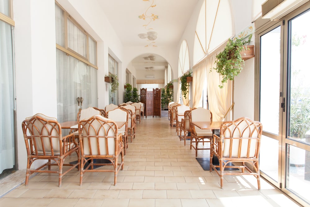 Hotel Marina — Restaurant & bars in Jesolo, Veneto