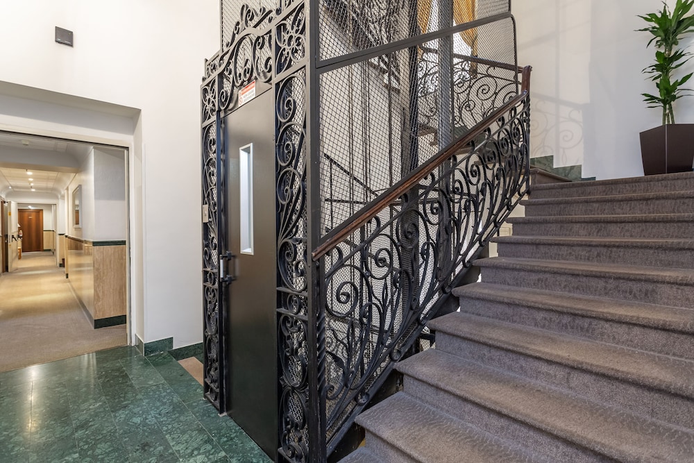 Hotel Medici — Hotel building in Rome, Lazio