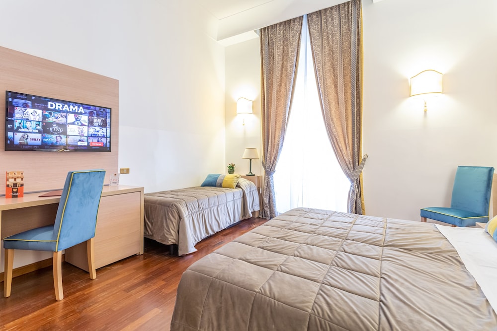 Hotel Medici — Hotel rooms in Rome, Lazio